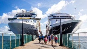 Kreufahrtschiffe Karibrik St Kitts Foto Mariakray.jpg